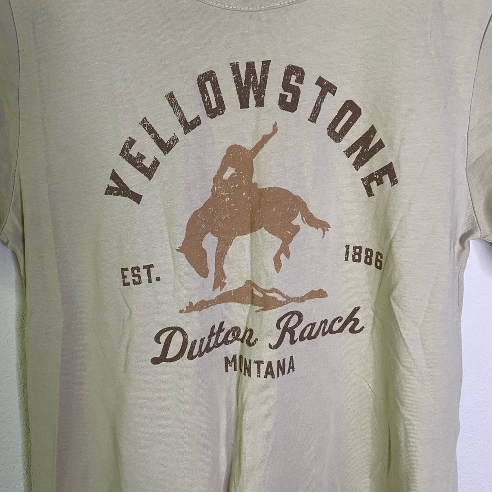 Women’s Yellowstone T-shirt - Picture 2 of 4